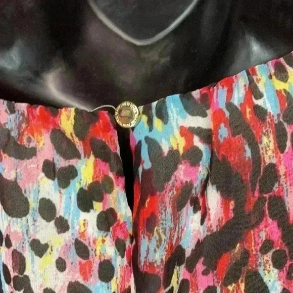 Size medium mark New York colorful animal print - Picture 6 of 7